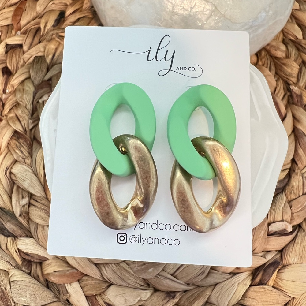 New Mint and Gold Color Block Link Dangle Earrings | Boutique | Lightweight